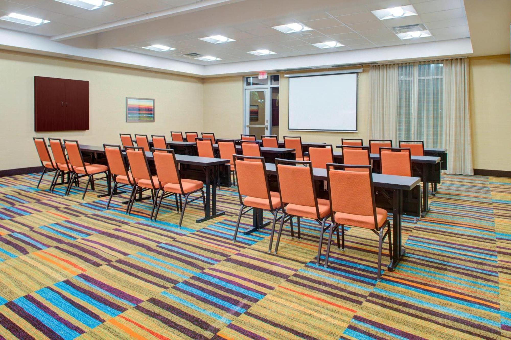 Fairfield Inn & Suites By Marriott Bakersfield North/Airport Екстер'єр фото